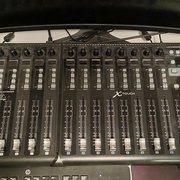 Myydn: Behringer X-Touch + Extender (#1893125)