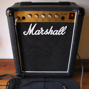 Ostetaan: O: Marshall Lead 12 ('86) LUE KOKO KUVAUS! (#1881410)