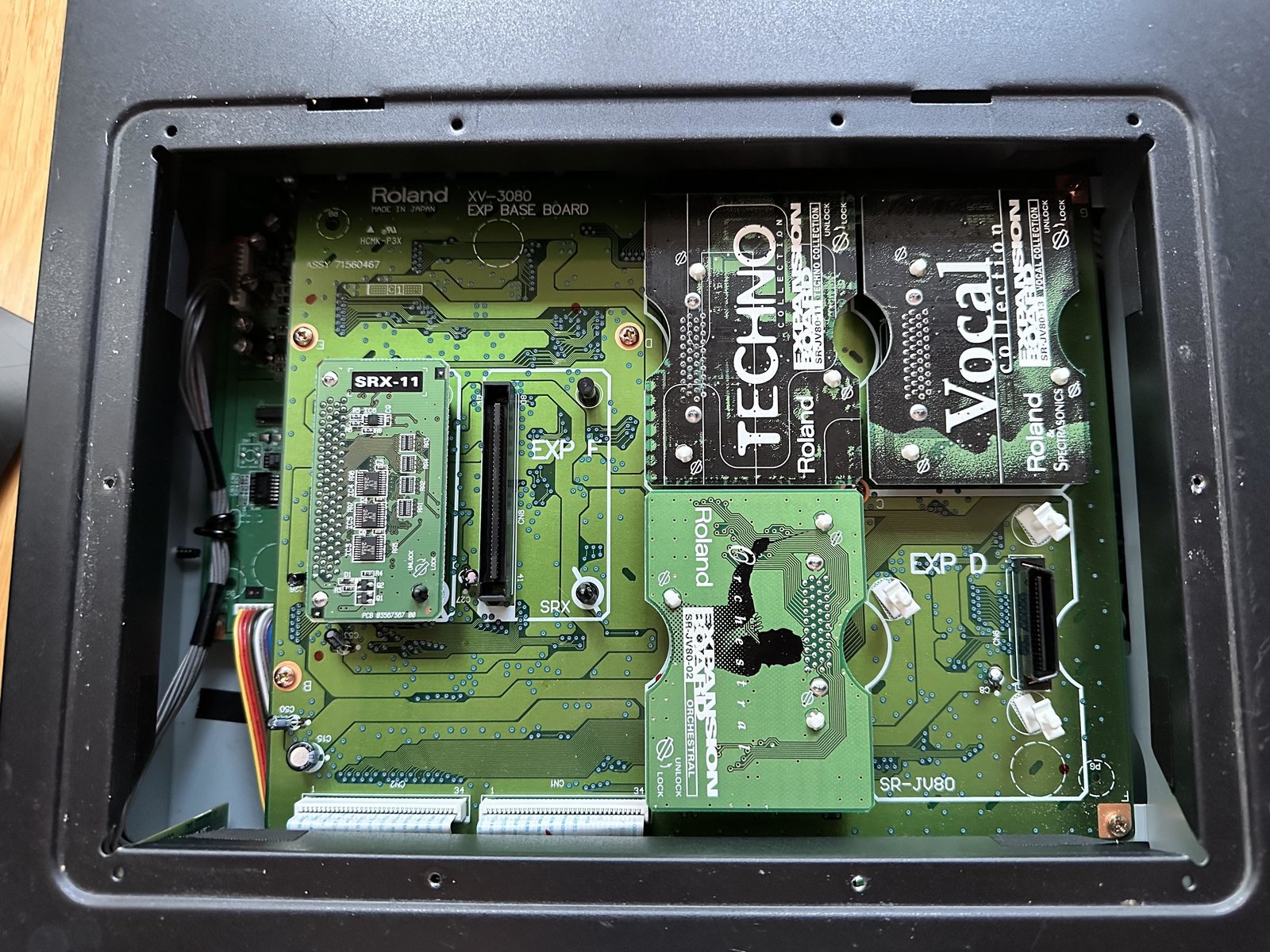 【大注目】 Roland ローランド SR-JV80-15 エクスパンションボード 繋ぐ 鍵盤楽器