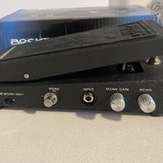 Myydn: Rocktron Black Cat Moan Wah for guitar/bass (#1972667)