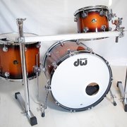Myydn: DW Collector's Series Maple '94 + SKB Hardcaset (#1972921)