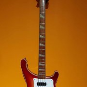 Vaihdetaan: Rickenbacker 4003 vaihtuu...? (#1973276)