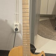 Myydn: Ibanez L6-S 2451 (#1979195)