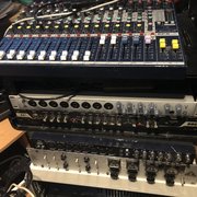 Myydn: M/V  räkkiin ja studio/keikkailuun (#1901594)