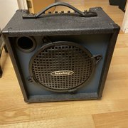 Myydn: Henrikssen Jazz-Amp 112 a-kitarakombo (#1990845)
