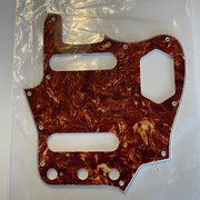 Myydn: Fender Jaguar celluloid 4-ply pickguard (#1996857)