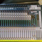 Myydn: Soundcraft Signature 22 mikseri (#1996986)