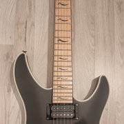 Myydn: FGN J-Standard Mythic, MIJ + Kantolaukku (#1998513)