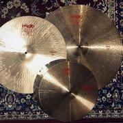 Myydn: Paiste 2002 setti isoa kokoa. (#2001380)