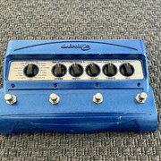 Myydn: Line 6 MM4 modulation modeler + virtalähde (#2006300)