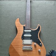 Myydn: Yamaha Pacifica 812V (#2006458)