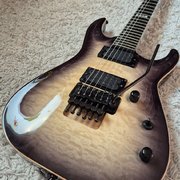 Vaihdetaan: ESP E-II Horizon FR Black Natural Burst Sähkökitara (#2009064)