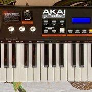 Myydn: Akai Miniak (#2010736)
