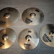 Myydn: Sabian B8 symbaalisetti (#2010840)