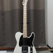 Myydn: Squier sonic esquier. Dimarzio d activator humbucker (#2011590)
