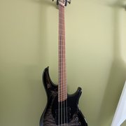 Myydn: Dingwall CB3 Combustion 4 (#2012526)