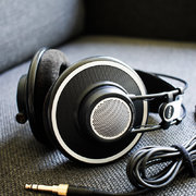 Myydn: AKG K 702 -referenssikuulokkeet (#2012678)