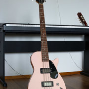 Myydn: Gretsch G2220 Junior Jet Bass II (#2012867)