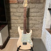 Myydn: Ibanez AZES31-IV (#2013278)