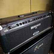 Myydn: Behringer V-tone gmx1200h (#2013289)