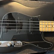 Myydn: Squier Cabronita 2013 ladattuna 1978 Bill Lawrence NOS mikeillä (#2013504)