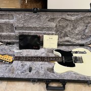 Myydn: Fender Am Pro II Telecaster (#2014155)