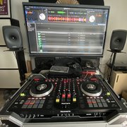 Myydn: Numark Ns7ii + flightcase (#2014812)