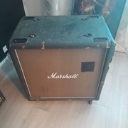 Myydn: Marshall 1553 kaappi (#2017532)