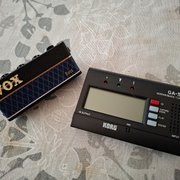 Myydn: Vox kuulokevahvistin & Korg viritysmittari (#2018497)