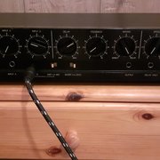 Myydn: Yamaha E1005 -kaiku (#2019862)