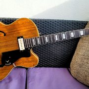 Myydn: 1961 Guild X-150 Savoy (#2020018)