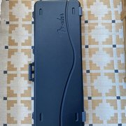 Myydn: Fender Deluxe Molded Jaguar/Jazzmaster case (#2020405)