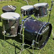 Myydn: M/V: Mapex Saturn setti (#2019830)