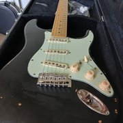 Myydn: Vintage V6 Icon Distressed stratocaster (#2020622)
