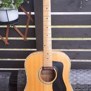 Myydn: Hieno 50-vuotias  kitara made in Japan (#2020752)