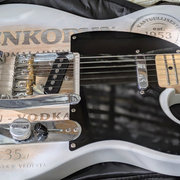 Myydn: M: Telecaster "Koskenkorva 'bigsby' custom" (#2021154)