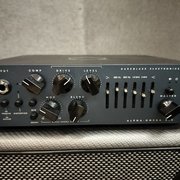Myydn: Darkglass Alpha Omega 500w + 112 kaappi (#2021256)
