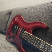 Vaihdetaan: Esp Ltd MH-301QM -> LP / SG (#2021412)
