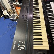 Myydn: Ensoniq SQ-2 (#2021565)