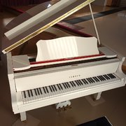 Myydn: Yamaha G2 flyygeli myytävänä. (#2021853)