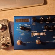 Myydn: MXR Flanger M117 (vanha), Strymon Mobius ja King (#2021949)