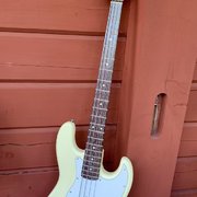 Myydn: Squier Japan Jazz bass 80-luvulta (#2022190)