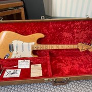 Myydn: Fender Stratocaster 1974 alkuperäinen (#2022411)
