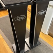 Myydn: Zaor miza v42 monitoritelineet (#2022515)