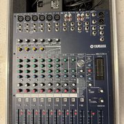 Myydn: Yamaha MG124cx (#2022857)