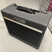 Myydn: Fender Bassbreaker 15 (#2022925)