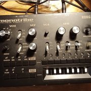 Myydn: Korg Monotribe + virtalähde (#2023022)