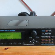 Myydn: Roland JD-990 + SR-JV80-04 Vintagekortti (#2023167)