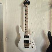 Myydn: Jackson SLXM DX Soloist X Series (#2023250)