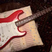Ostetaan: Stratocaster (#2023989)